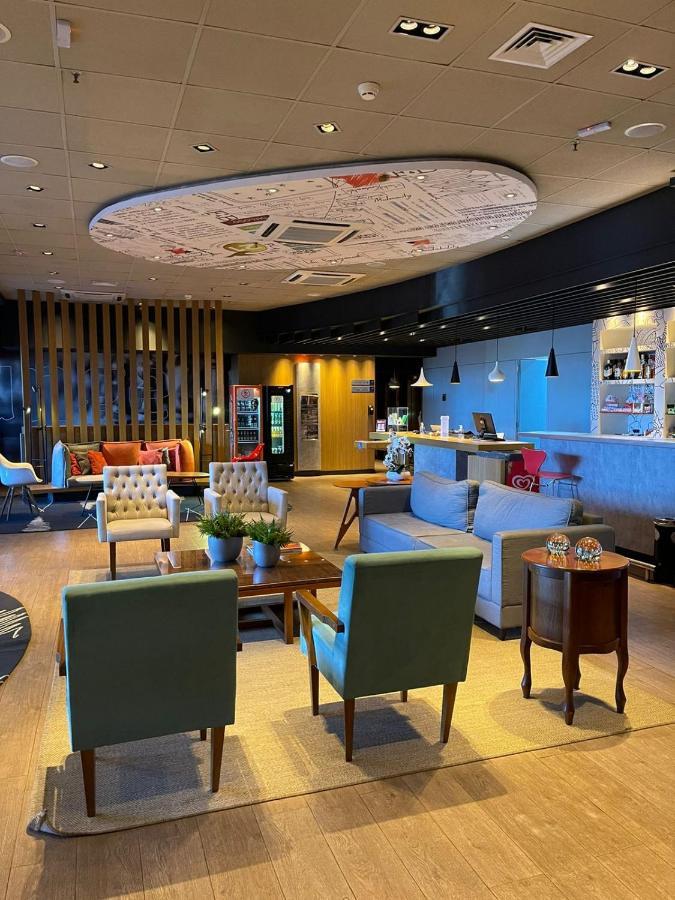 Hotel Oeste Plaza Andradina Buitenkant foto