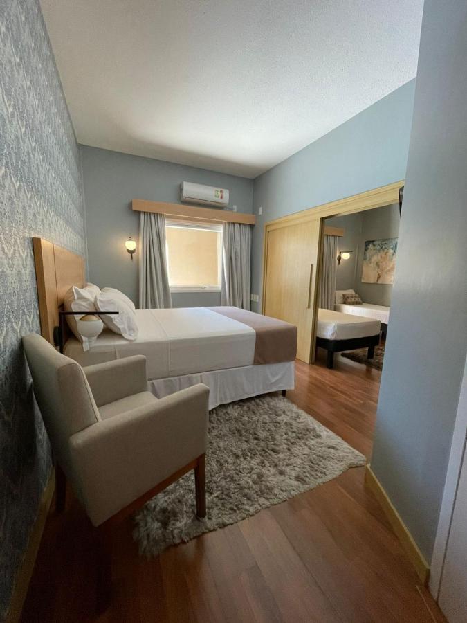 Hotel Oeste Plaza Andradina Buitenkant foto